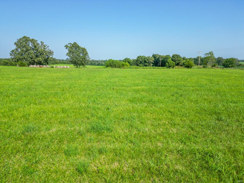 18575 Nellwood Lane Property Photo