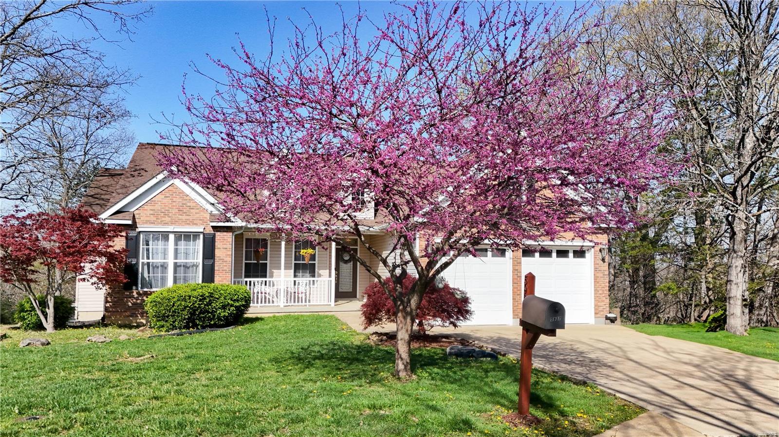 5937 Peachtree Drive Property Photo