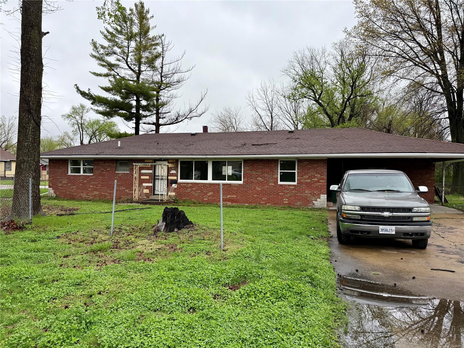 8403 Boul Avenue Property Photo
