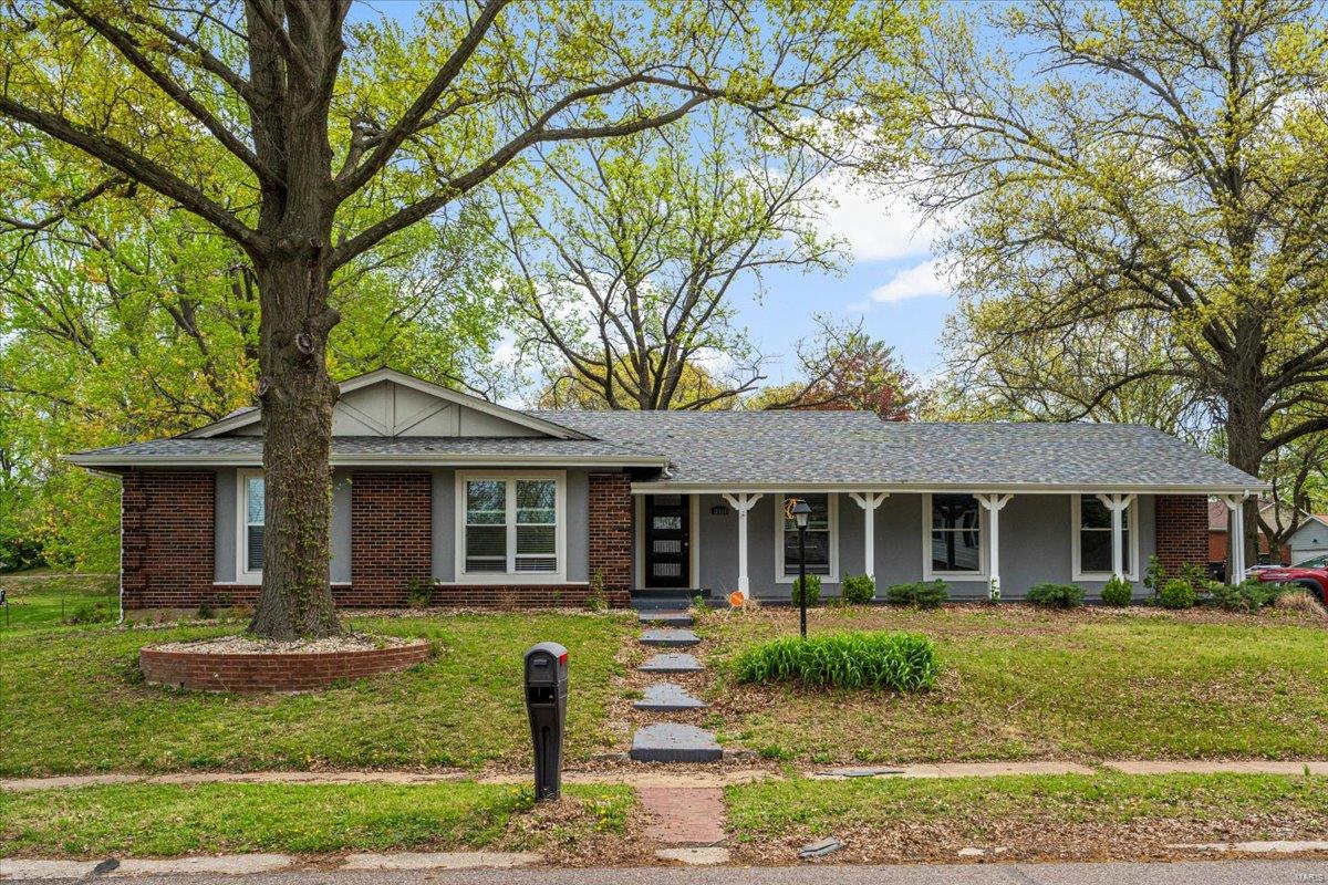11720 Sheffield Drive Property Photo 1