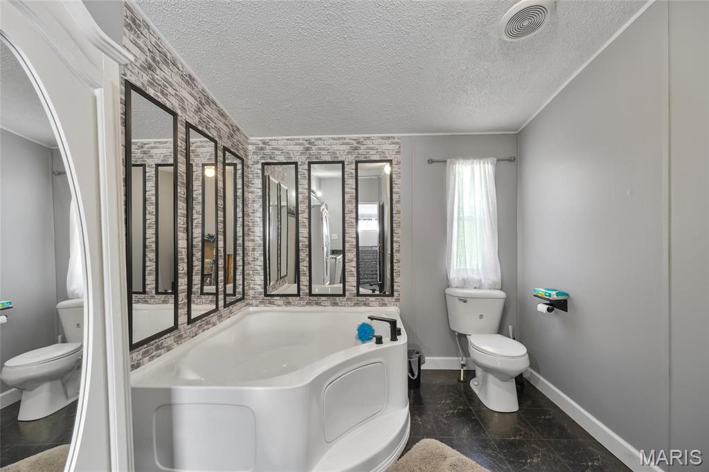 29 Pine Lane Property Photo 33