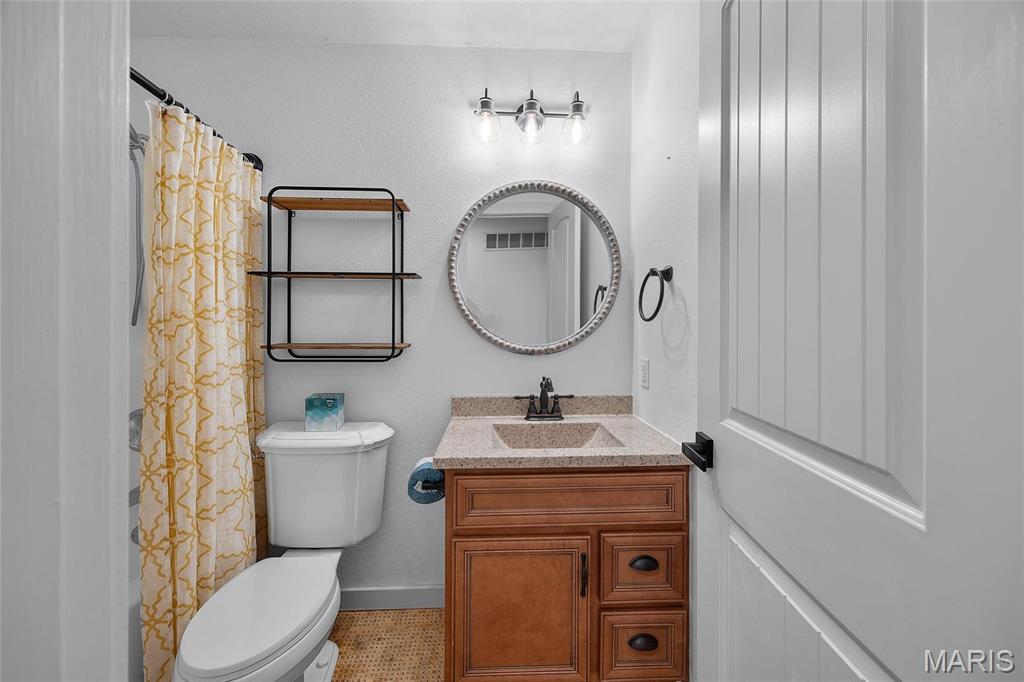 209 Hartland Court Property Photo 21