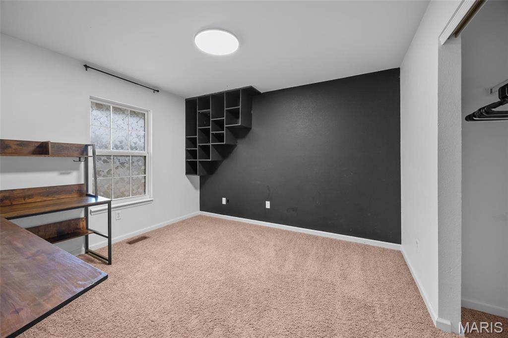209 Hartland Court Property Photo 23