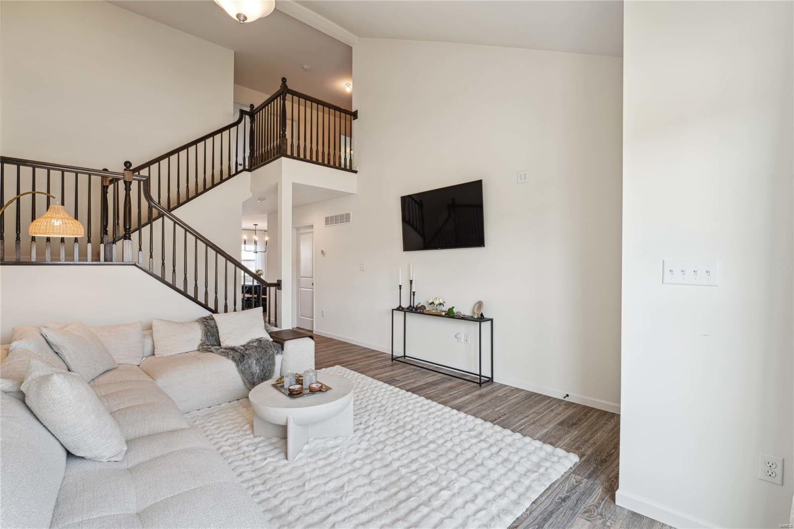 5341 Lakepath Way Property Photo 7