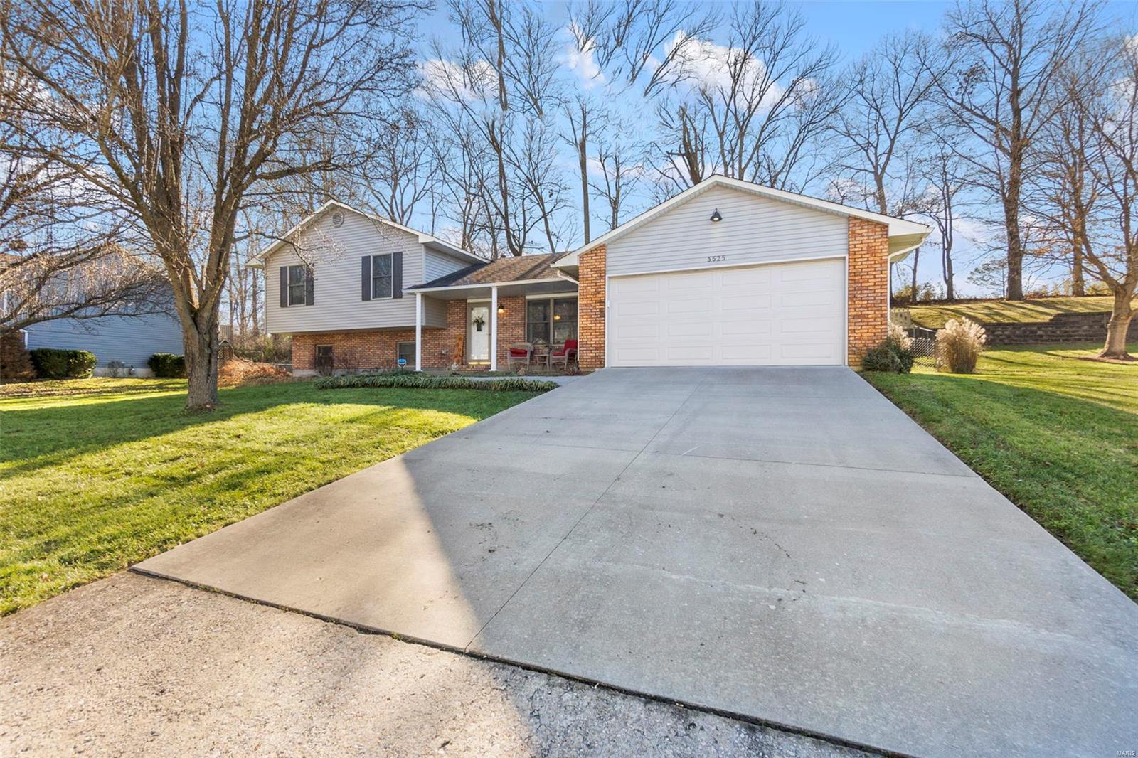 3525 Leming Lane Property Photo