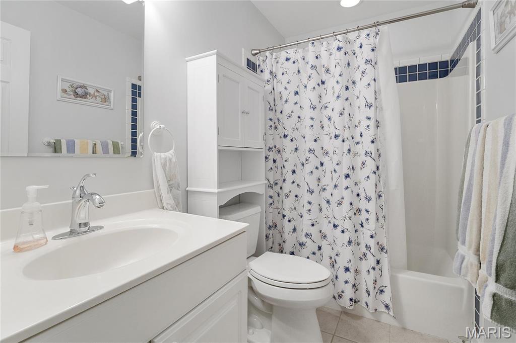 827 Yosemite Drive Property Photo 38