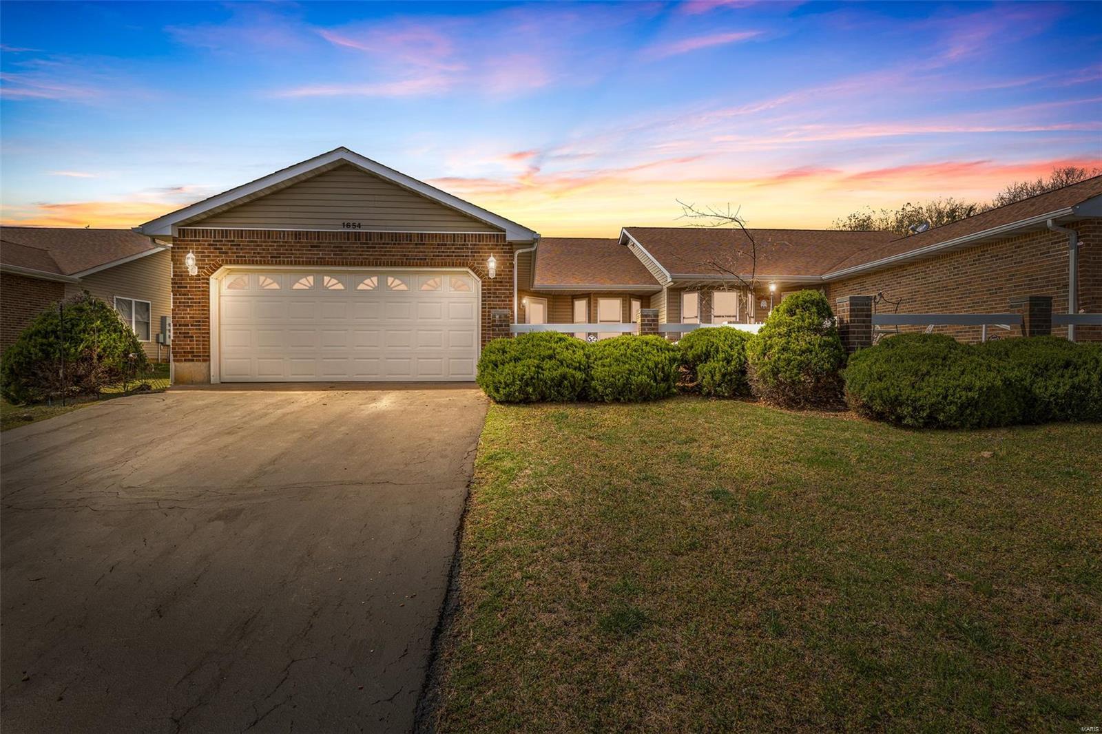 1654 Napoleon Drive Property Photo