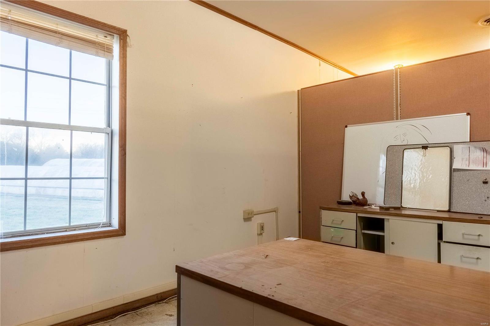 18944 Saint Albans Road Property Photo 14