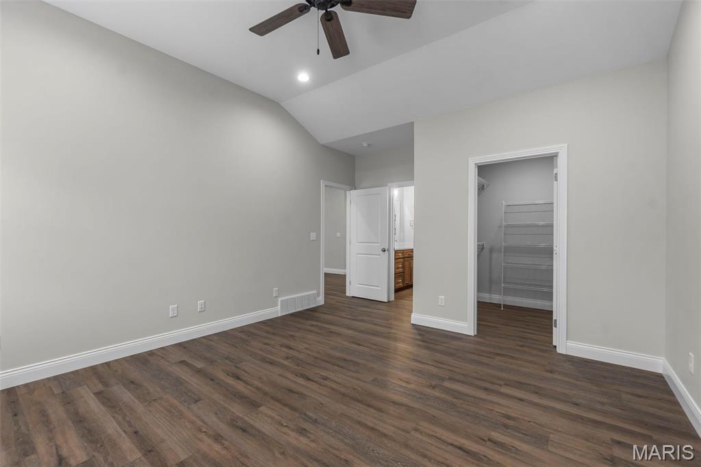 12 Creekside Way Property Photo 11