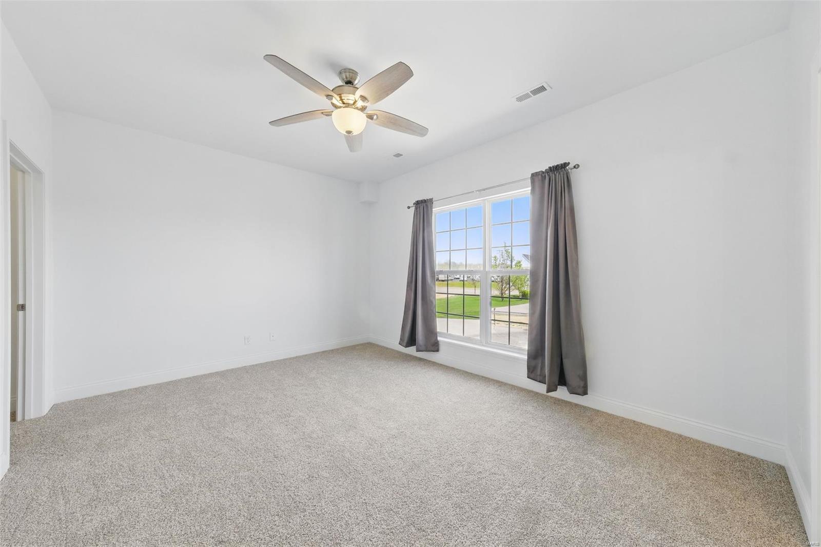 6401 Brookfield Court Drive 207 Property Photo 15