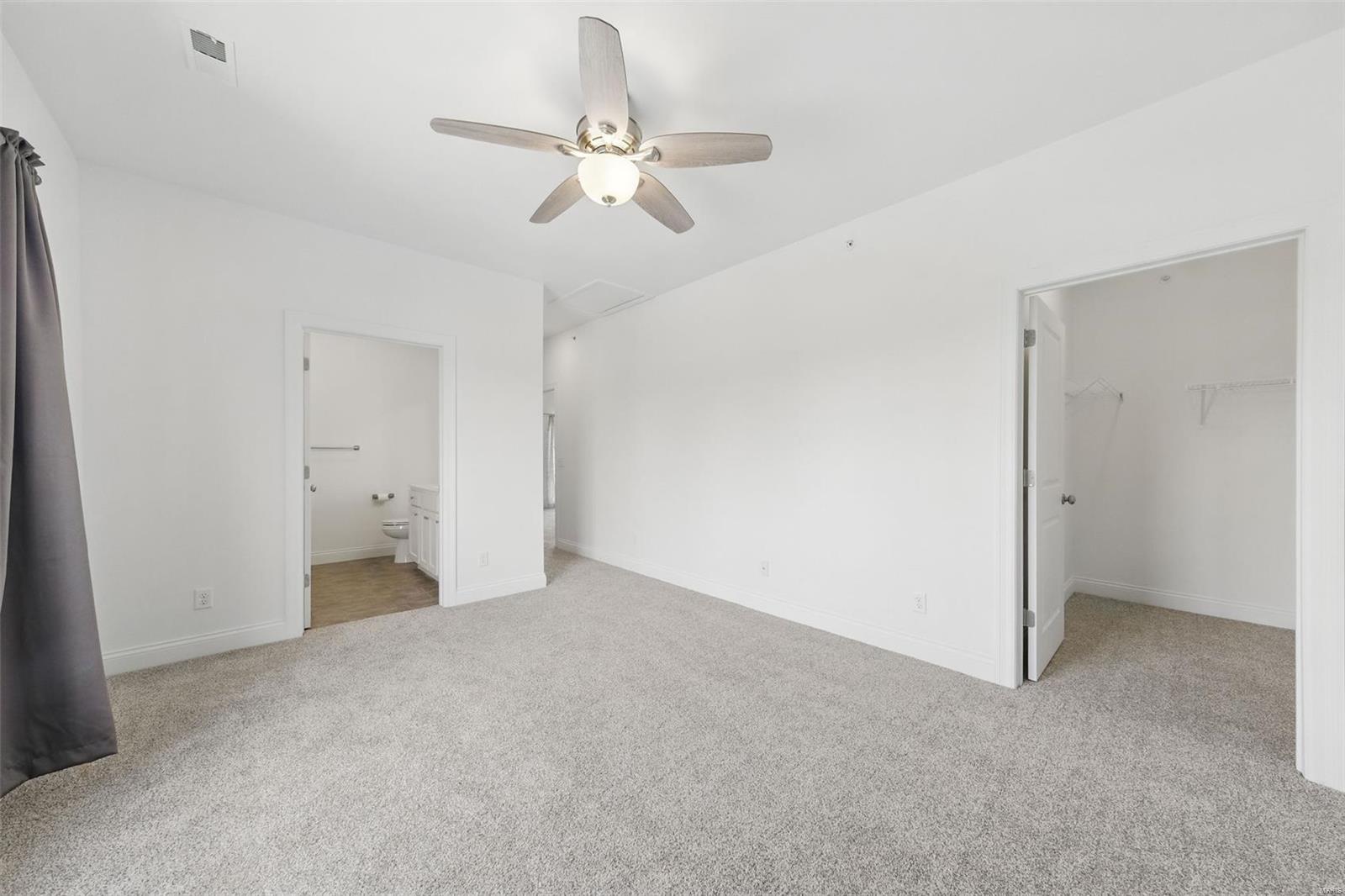 6401 Brookfield Court Drive 207 Property Photo 17