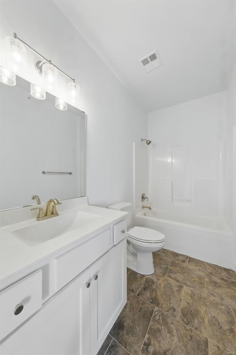 6401 Brookfield Court Drive 207 Property Photo 22
