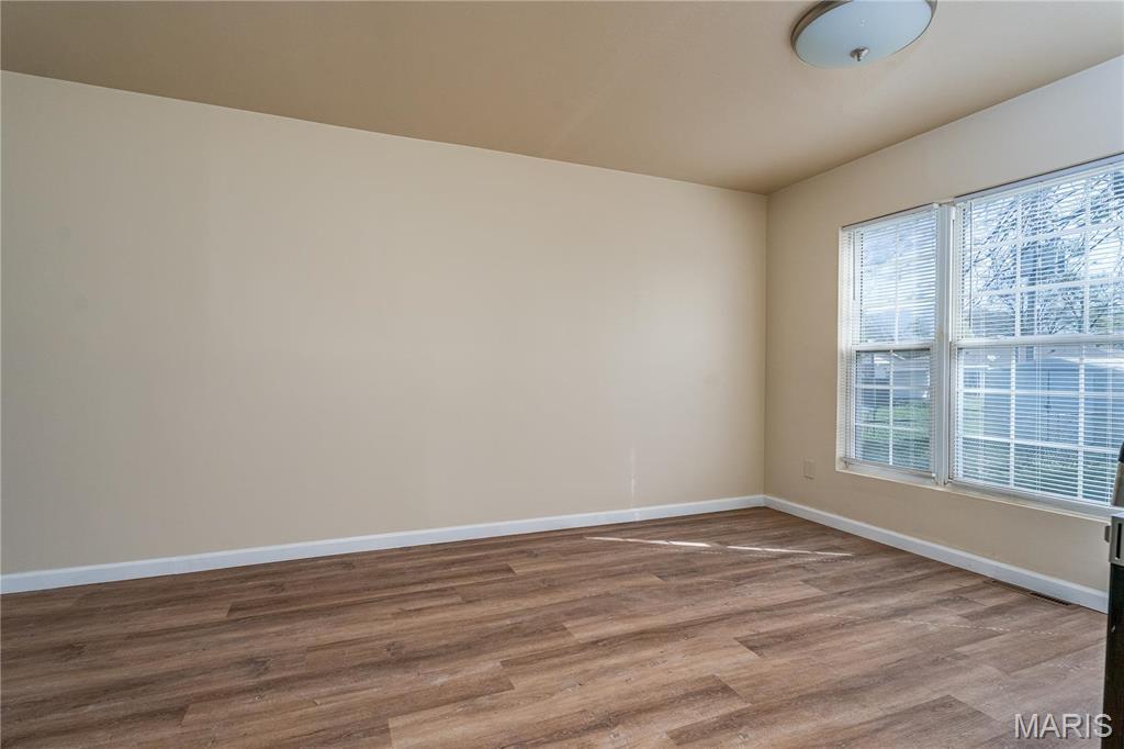 2938 Oregon Avenue Property Photo 9
