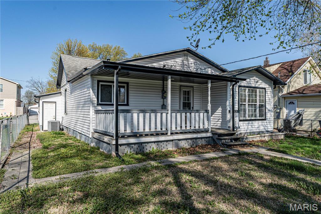 2938 Oregon Avenue Property Photo 23