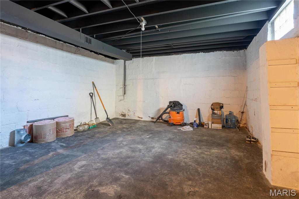 2938 Oregon Avenue Property Photo 35