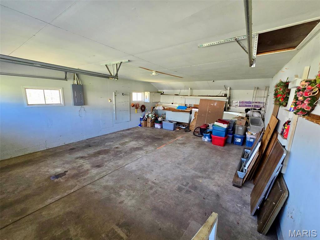 916 Sommerfield Drive Property Photo 24