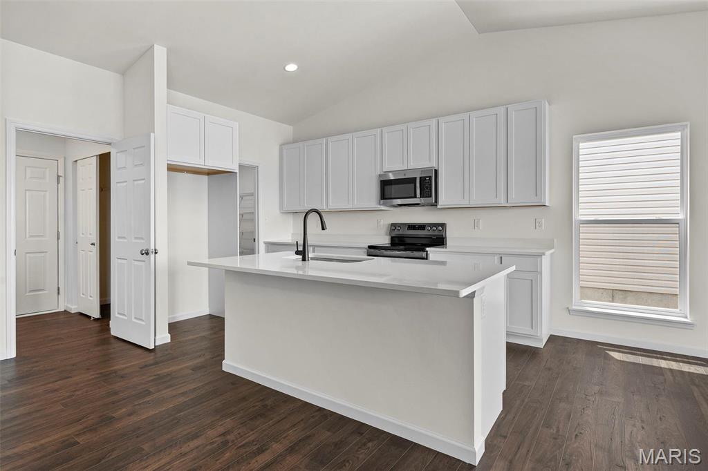 700 Switchgrass Drive Property Photo 11