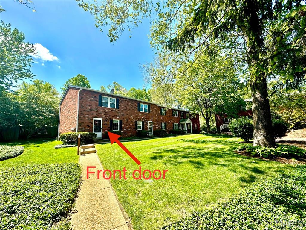 1041 N Clay Avenue C1 G9 Property Photo 2