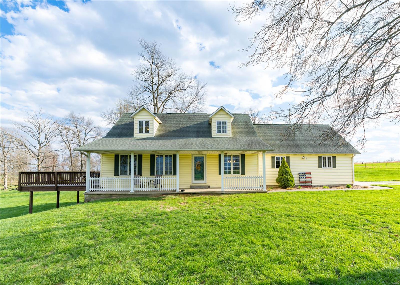 Meadow Heights High Real Estate Listings Main Image
