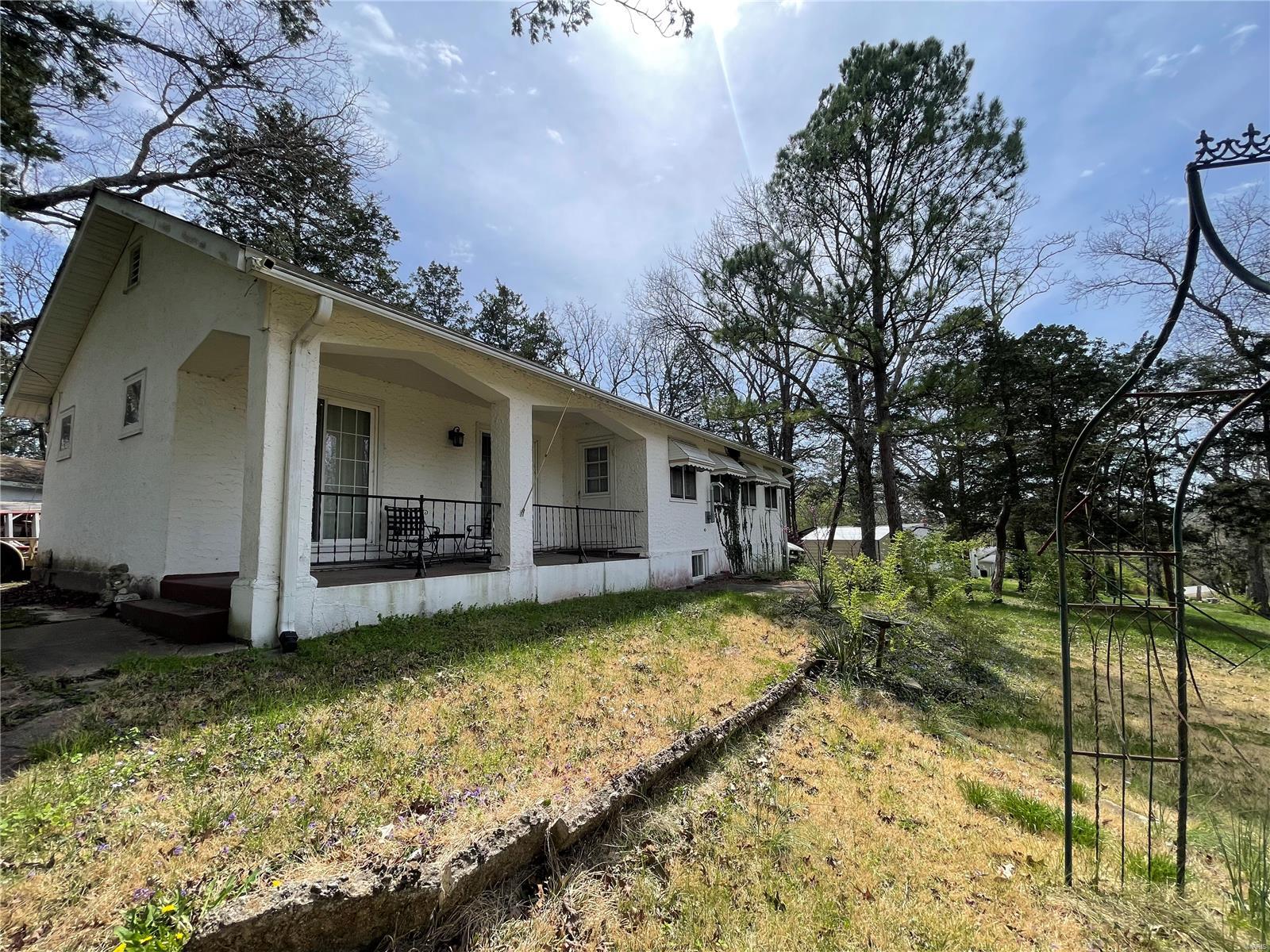6542 Cedar Hill Road Property Photo 1