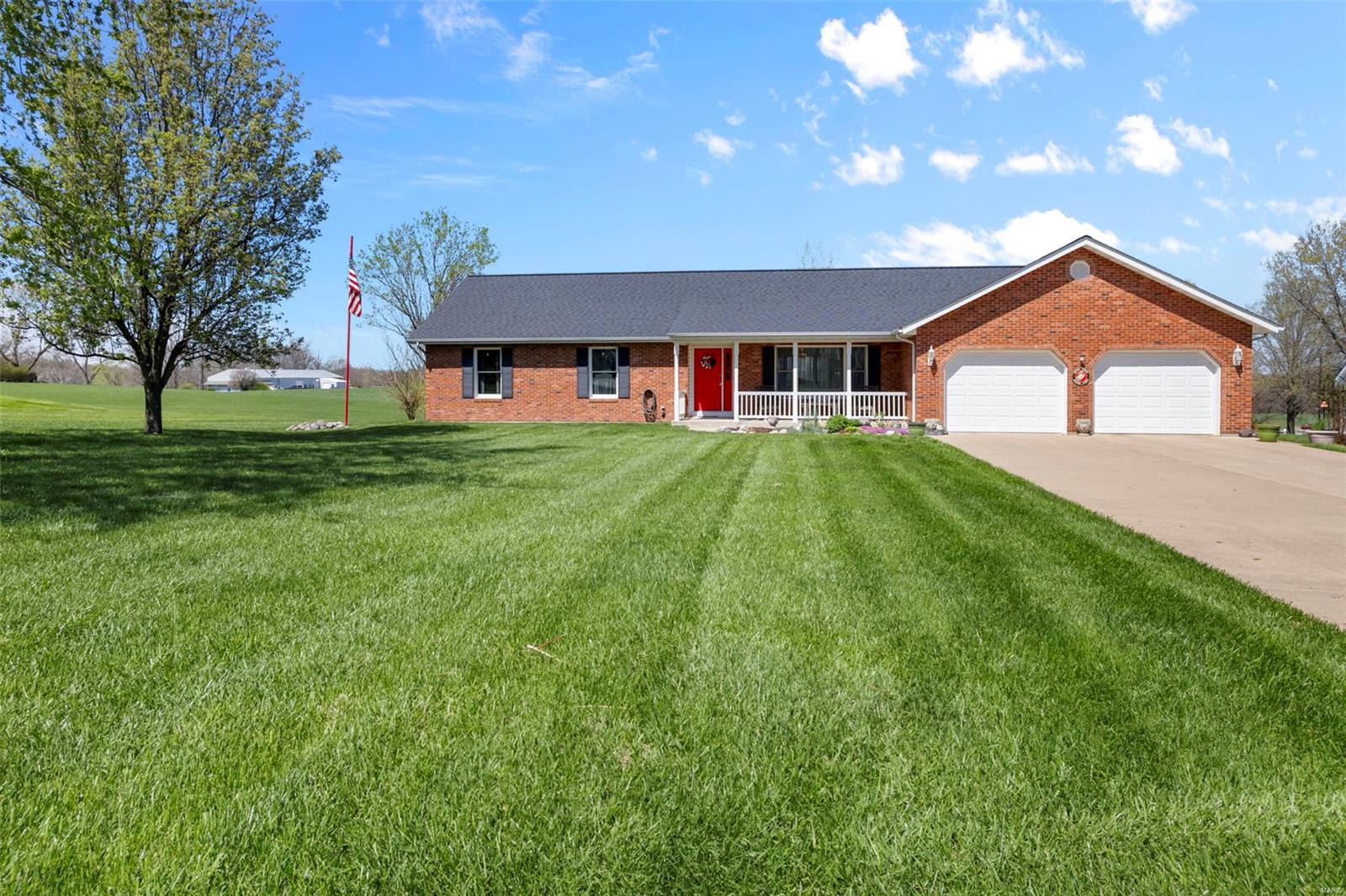 5 Prairie Lane Property Photo