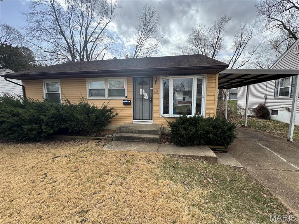 322 Caithness Road Property Photo 1