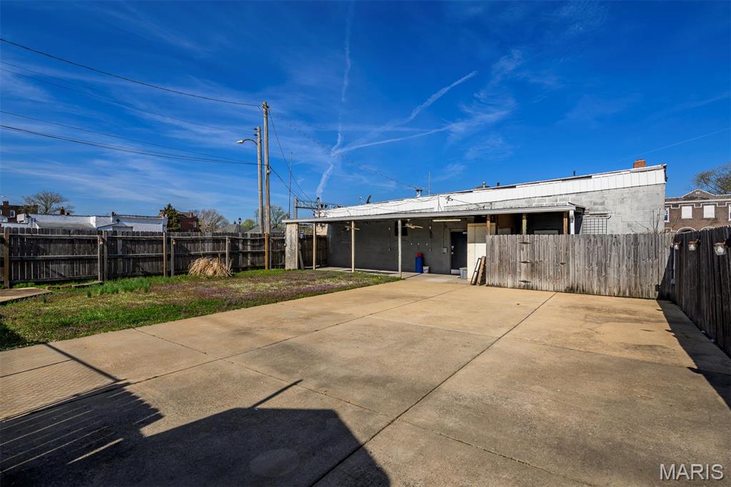 7926 S Broadway Property Photo 22
