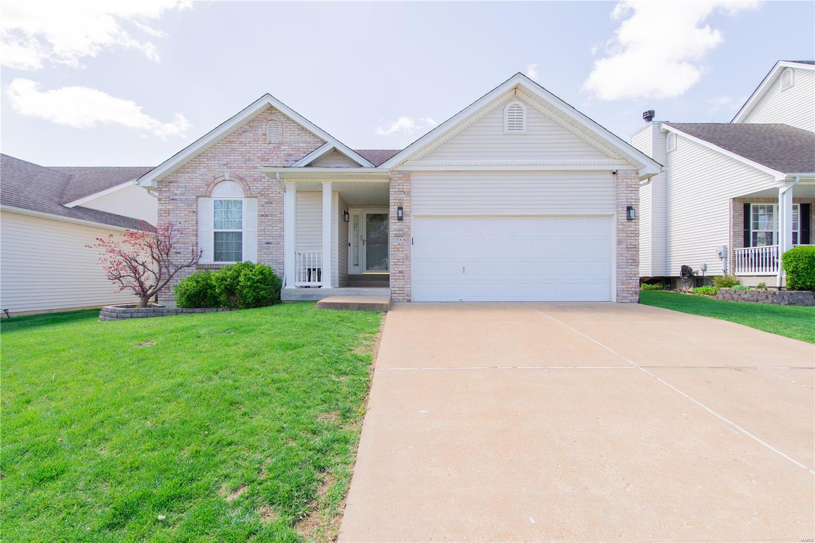 386 Winter Bluff Drive Property Photo