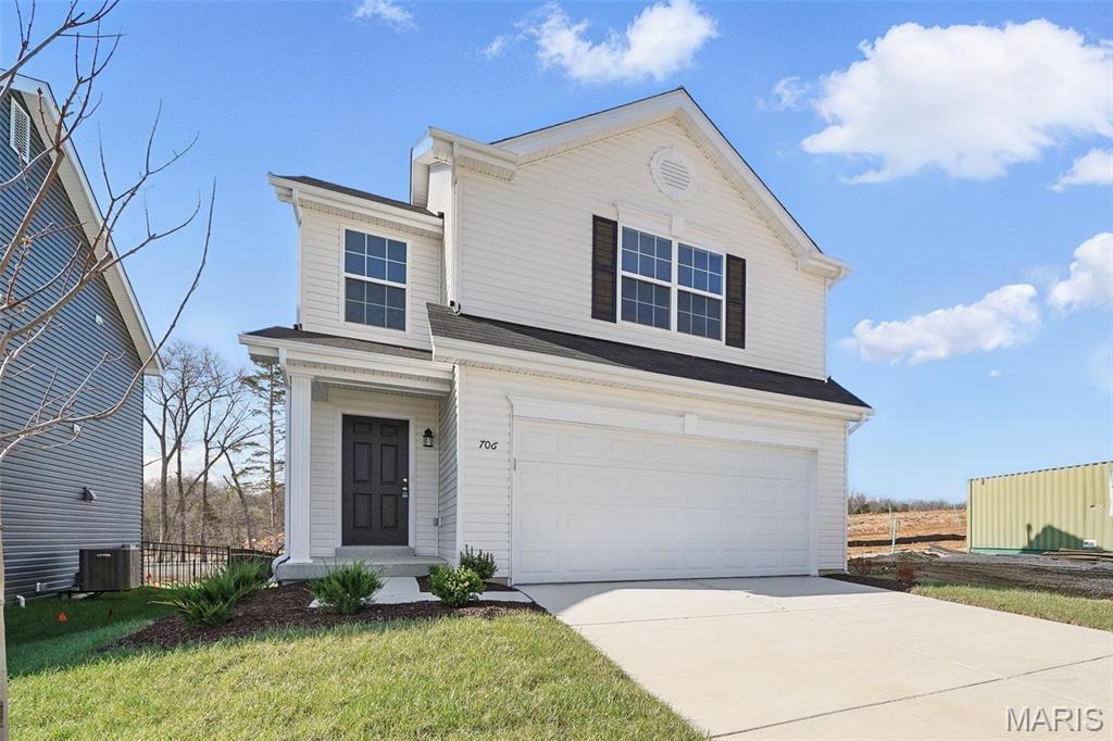 706 Courtshire Crossing Property Photo 1