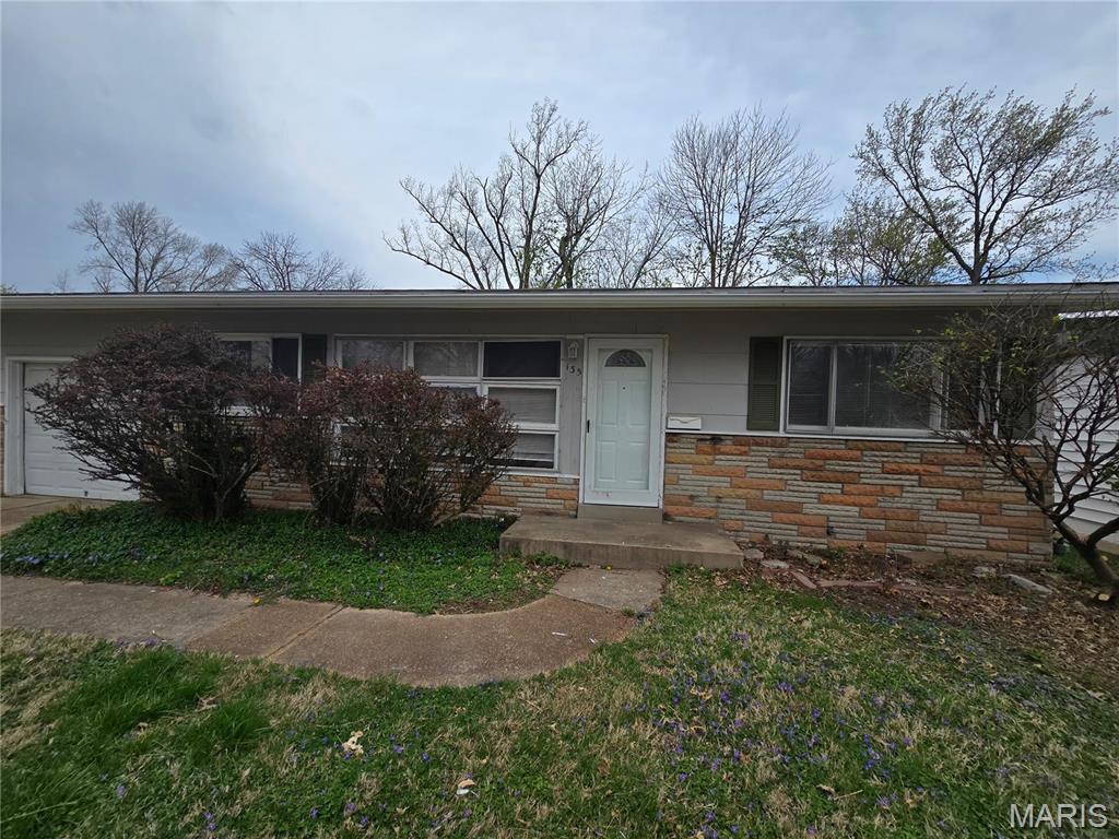 135 Duquette Lane Property Photo 1