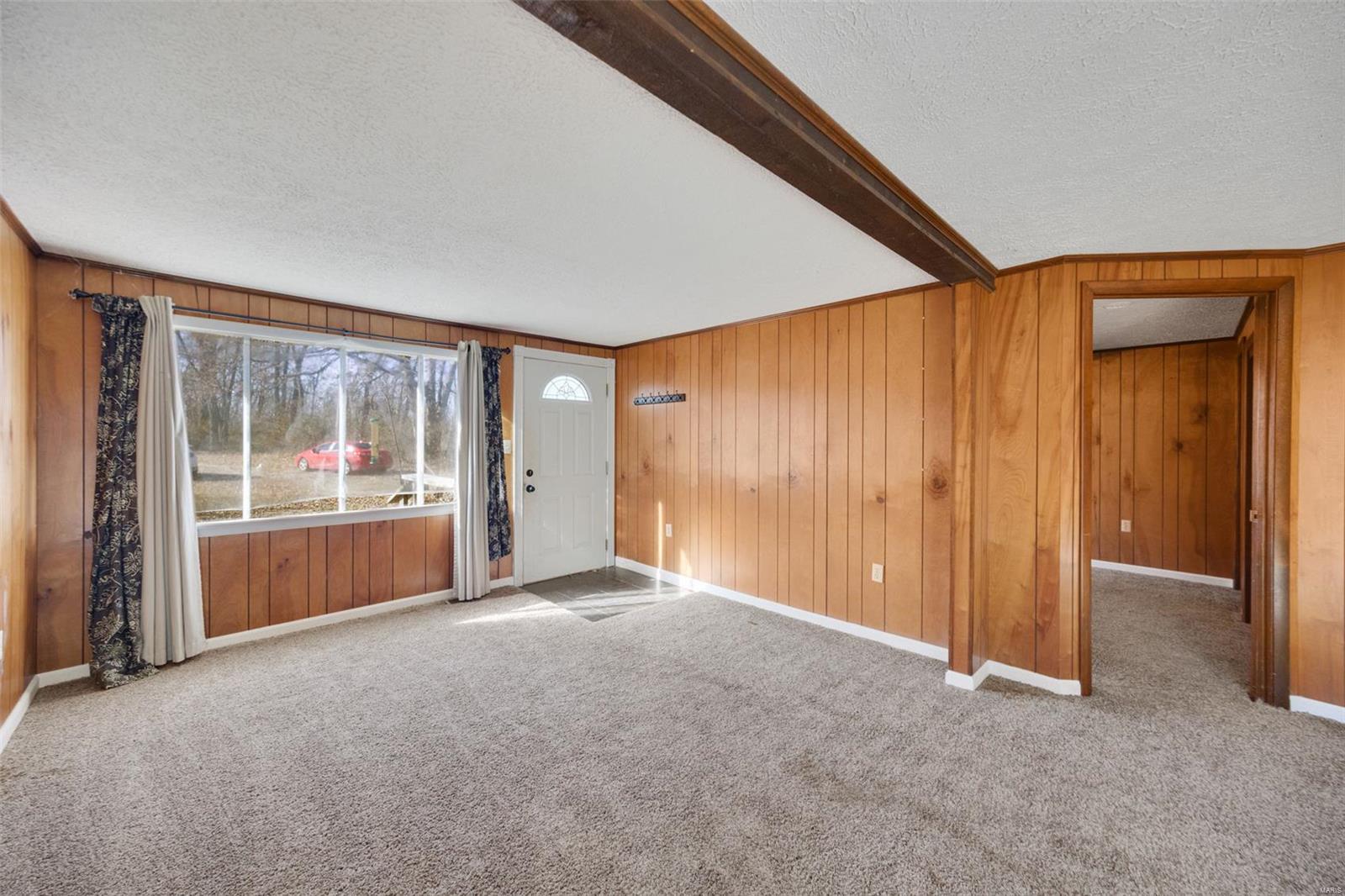 9990 Campfire Drive Property Photo 7