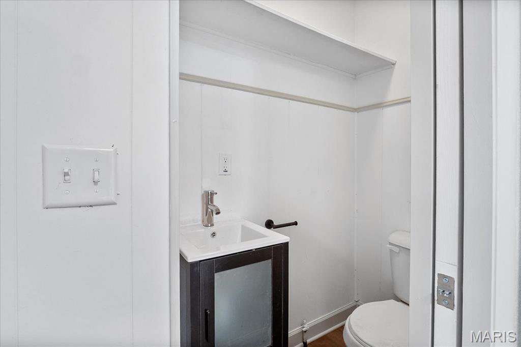 807 Estate Drive Property Photo 12