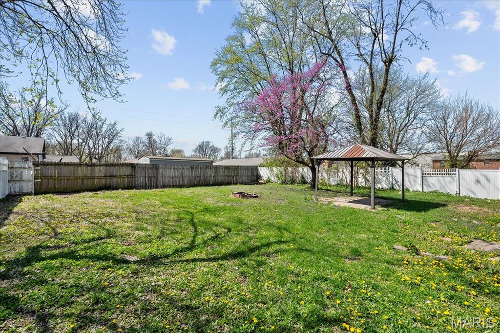 807 Estate Drive Property Photo 20