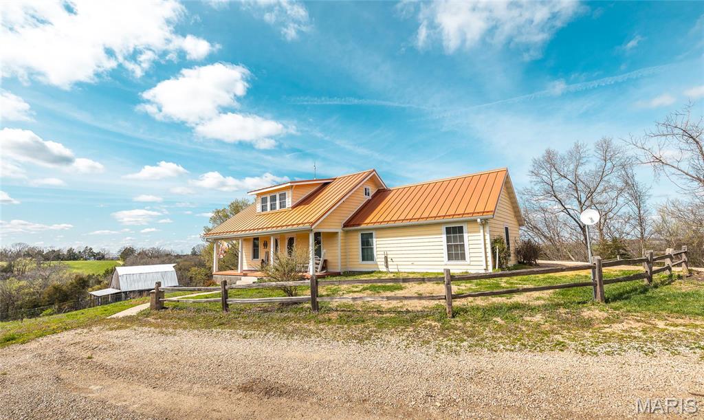 1347 Highway 63 Property Photo 1