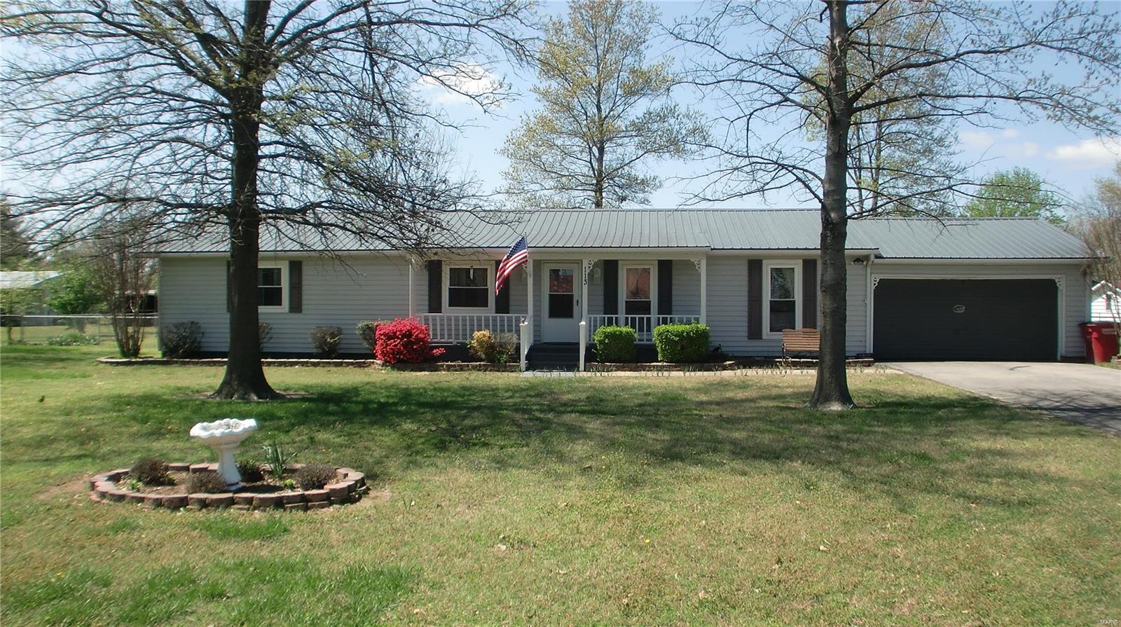 113 Delaney Drive Property Photo
