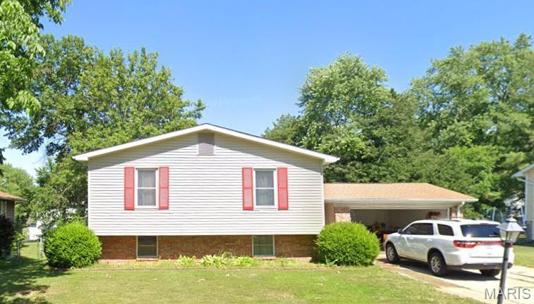 9 Donna Drive Property Photo 1