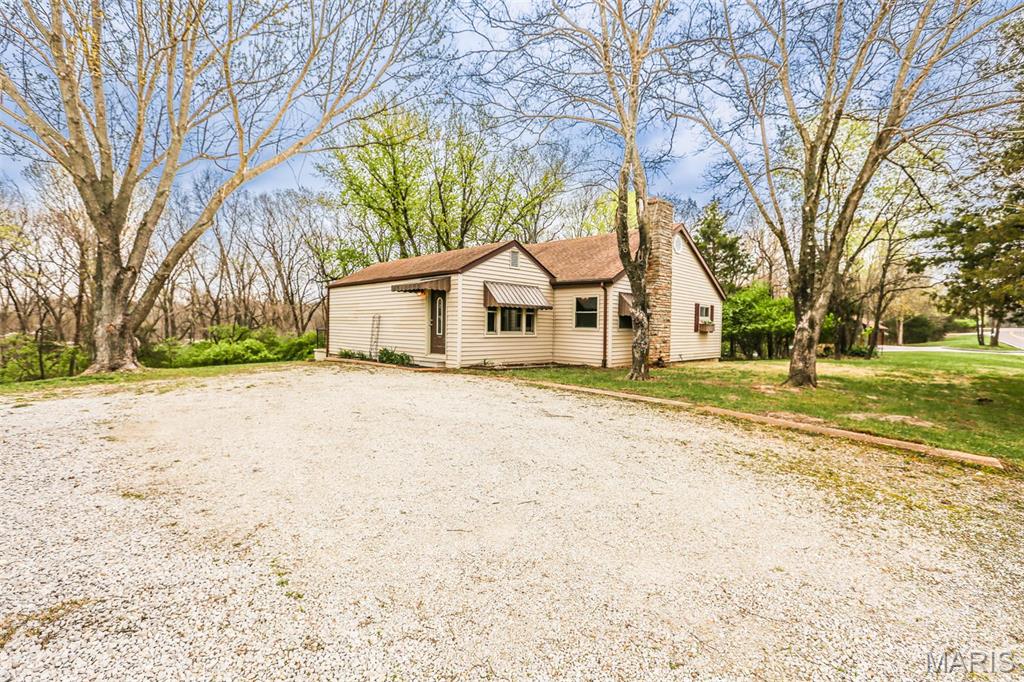 1350 Hillsboro Road Property Photo 1