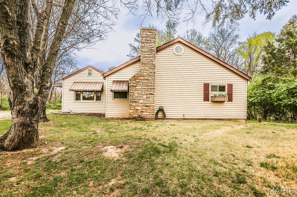 1350 Hillsboro Road Property Photo 3