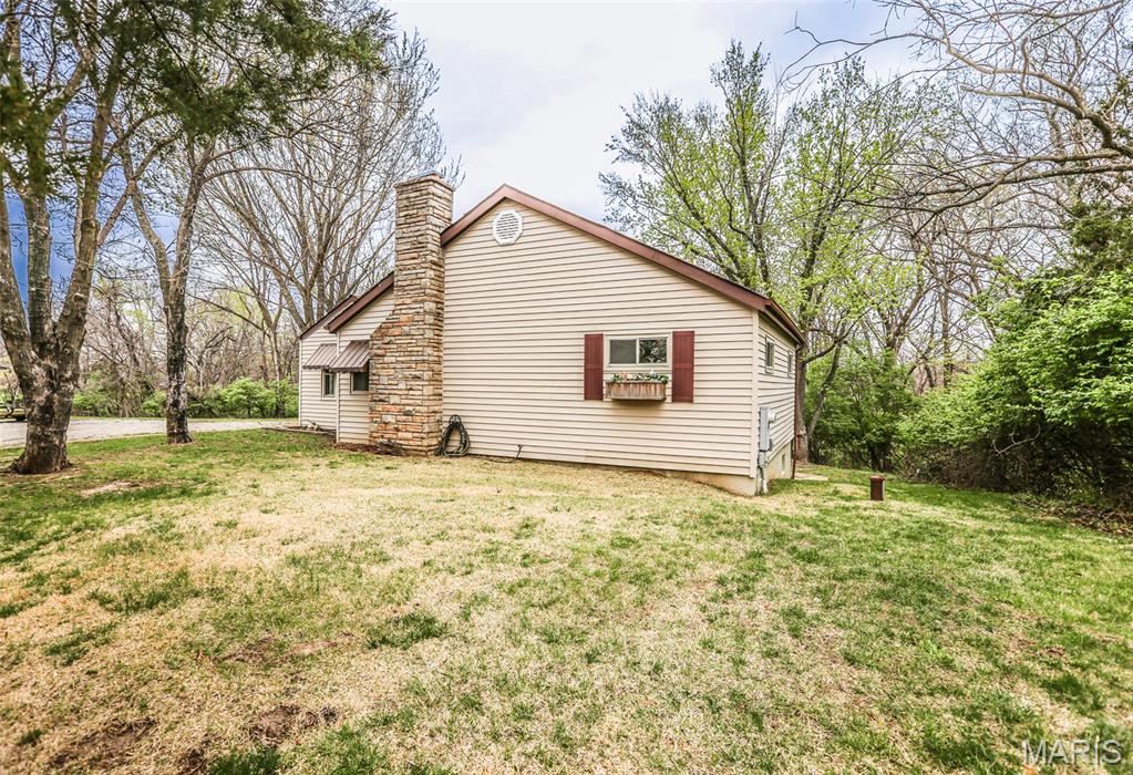 1350 Hillsboro Road Property Photo 4