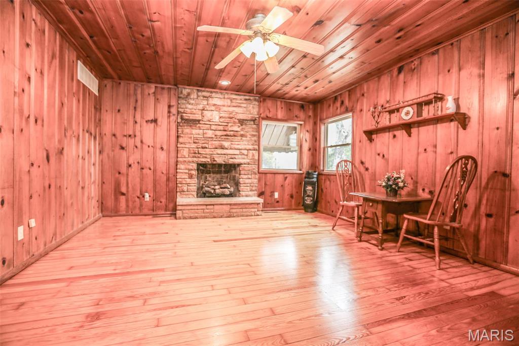 1350 Hillsboro Road Property Photo 16