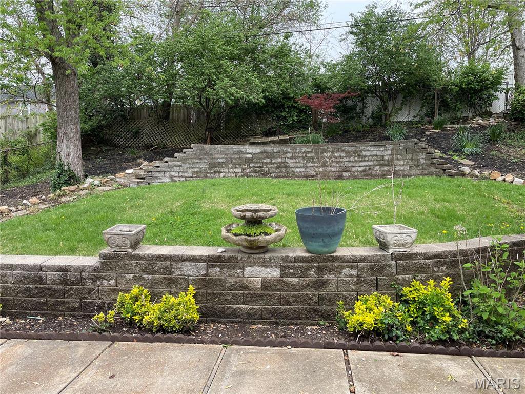 540 Hickory Hollow Lane Property Photo 5