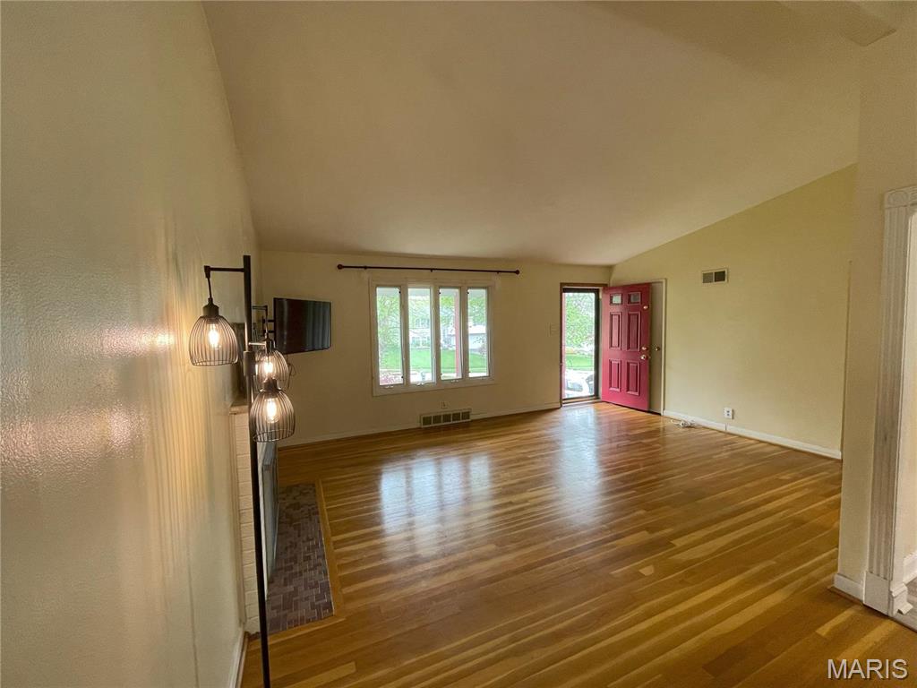 540 Hickory Hollow Lane Property Photo 9