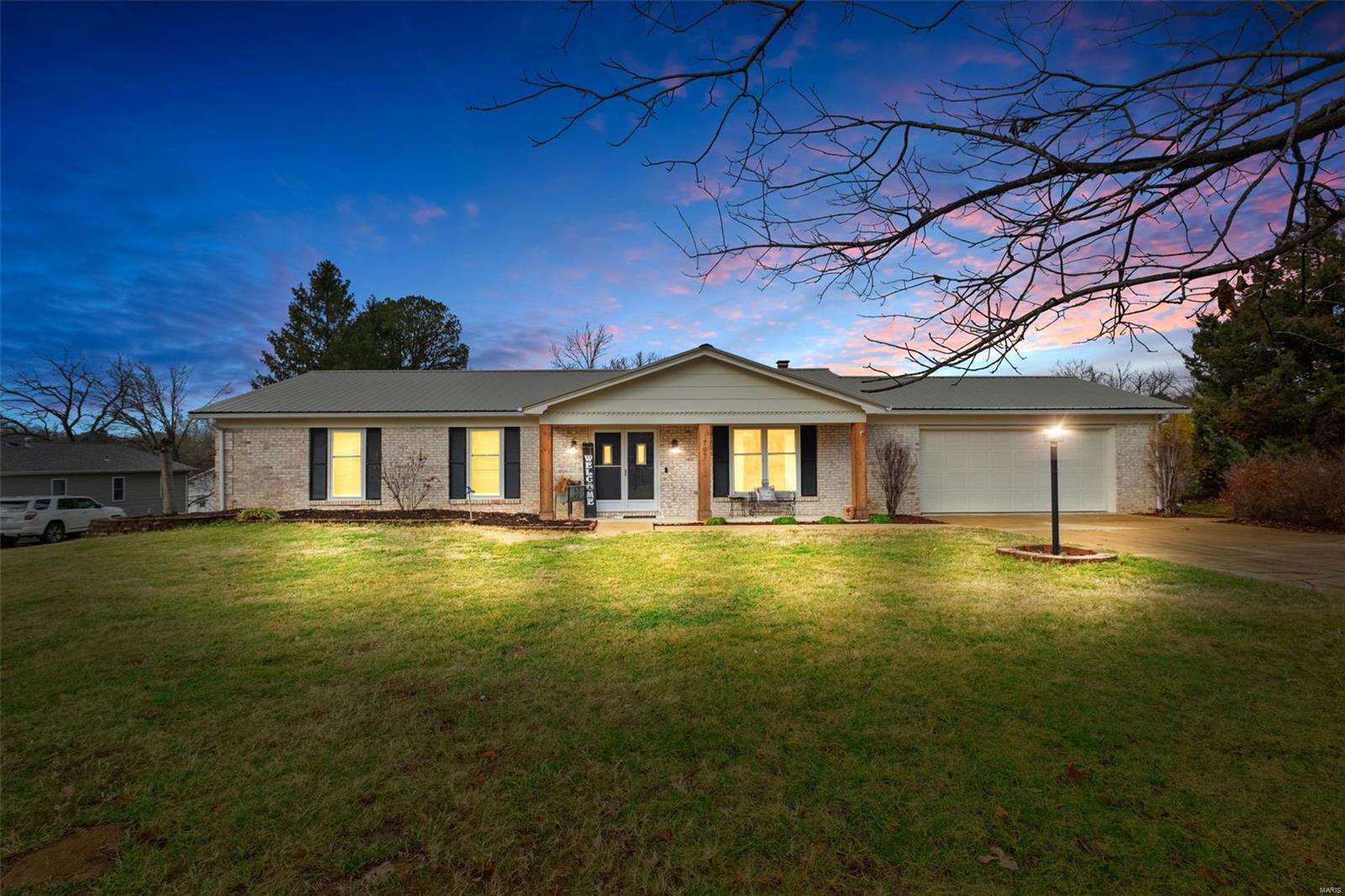 707 Camelot Estates Drive Property Photo