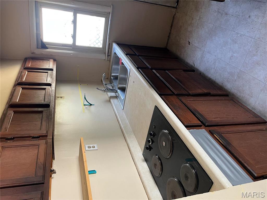 1821 Northfield Drive Property Photo 8