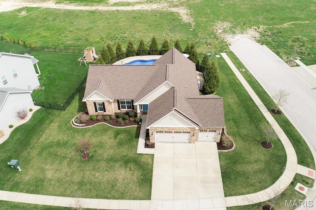 143 Chickasaw Lane Property Photo 1