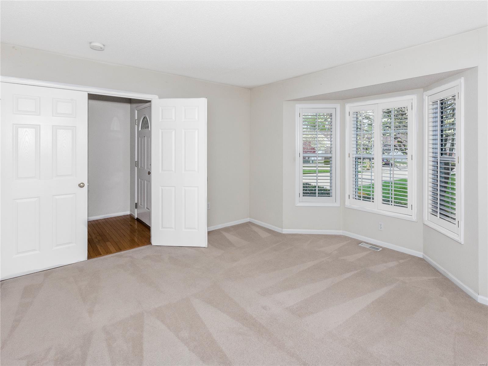 38 Kingston Road Property Photo 4