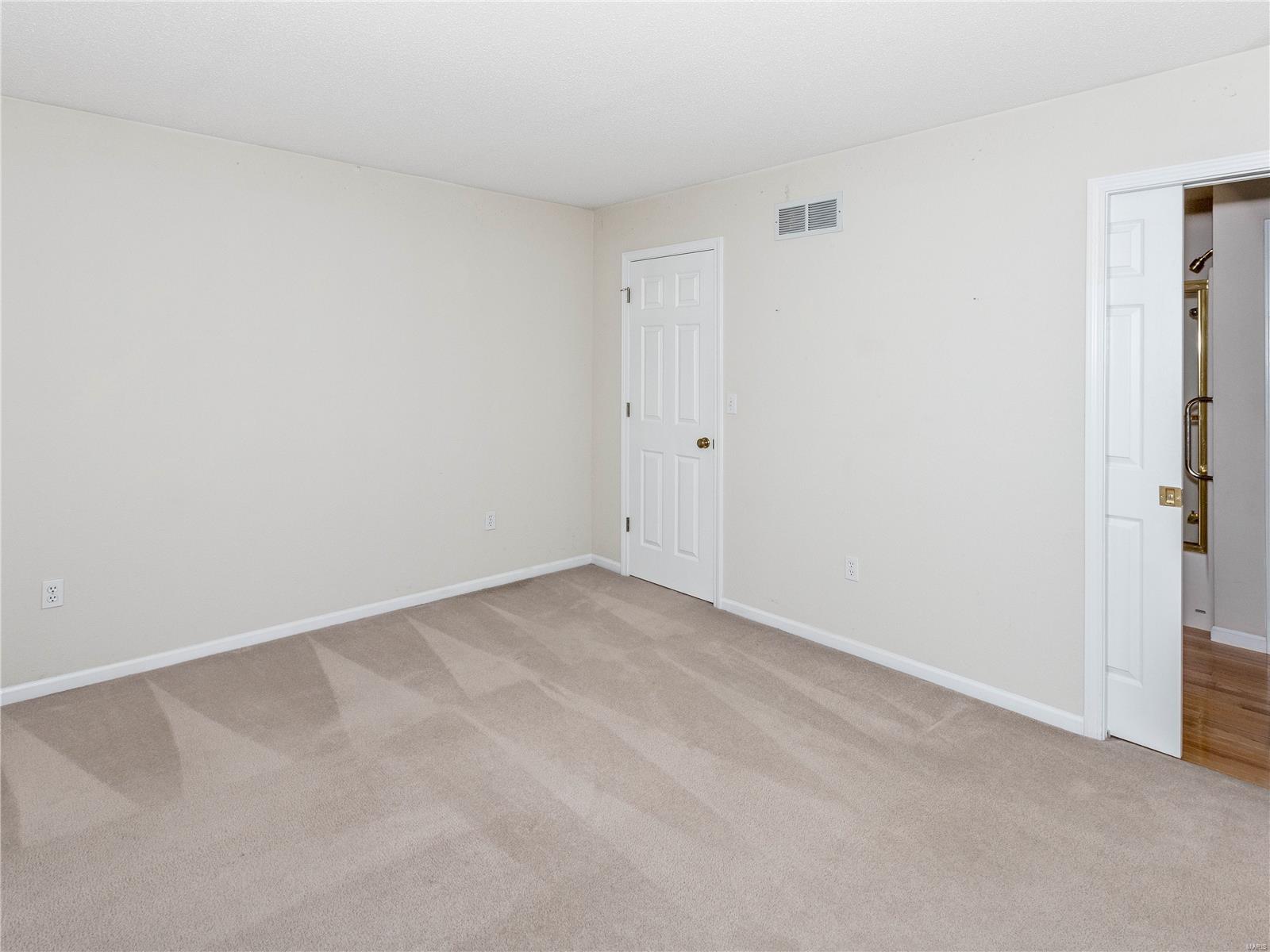 38 Kingston Road Property Photo 7