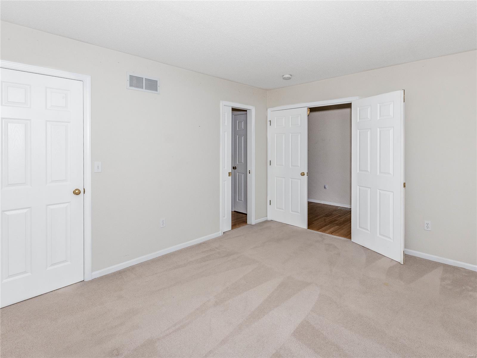 38 Kingston Road Property Photo 8