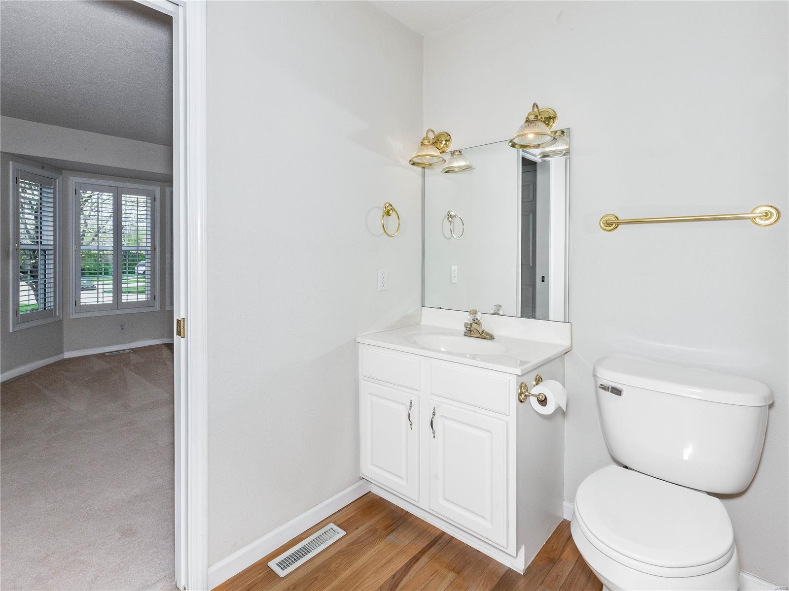 38 Kingston Road Property Photo 9
