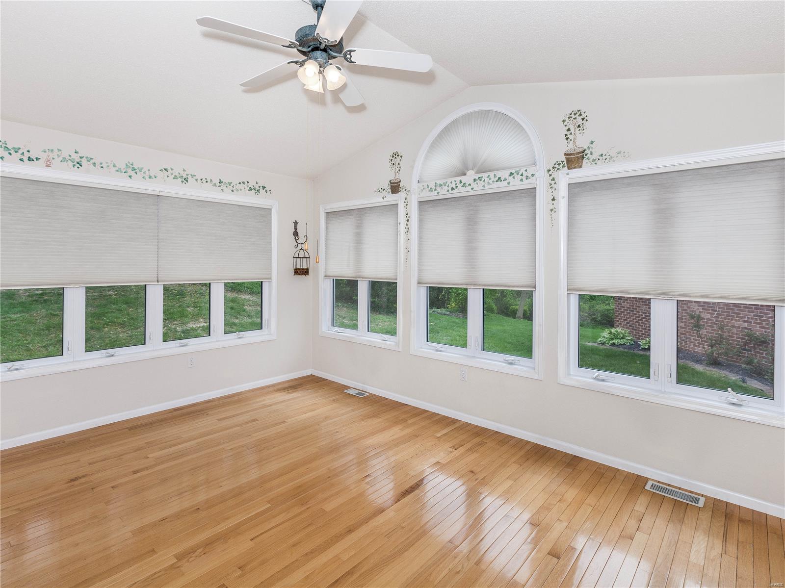 38 Kingston Road Property Photo 21